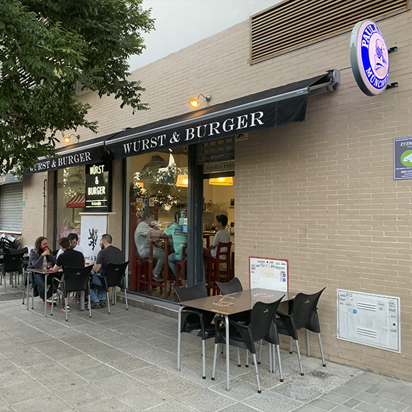 01.29 - wurst&burger-Sevilla.Bariando.Imagen03